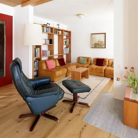 Appartement Guarda Val Mueller Laerchensitz By Interhome